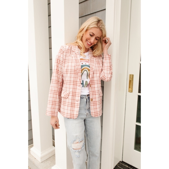 DRESSED IN PLAID BLAZER IN PINK - Picture 3 of 10
